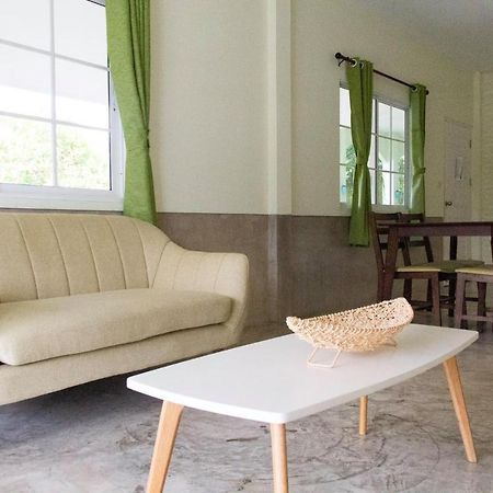 Manyi Boutique House Hotel Chiang Mai Buitenkant foto
