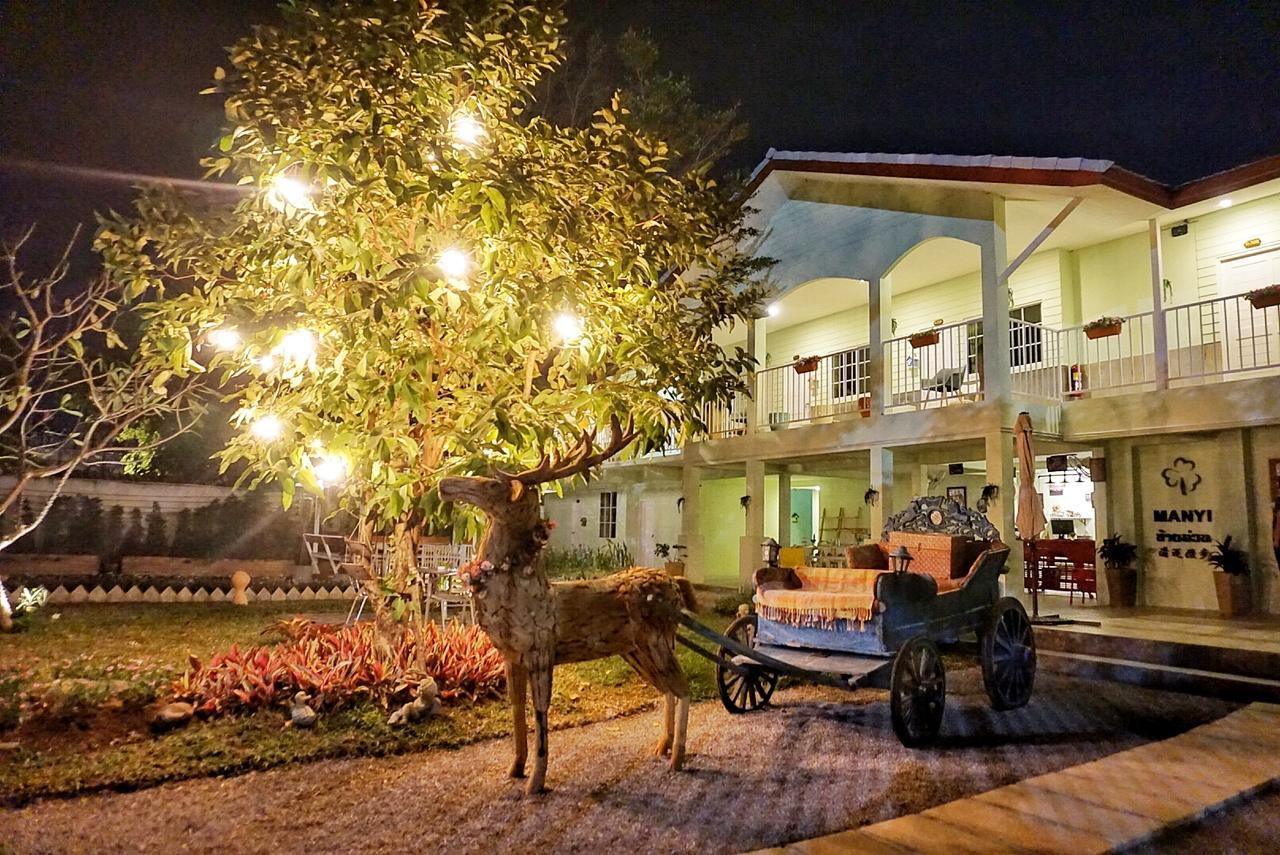 Manyi Boutique House Hotel Chiang Mai Buitenkant foto