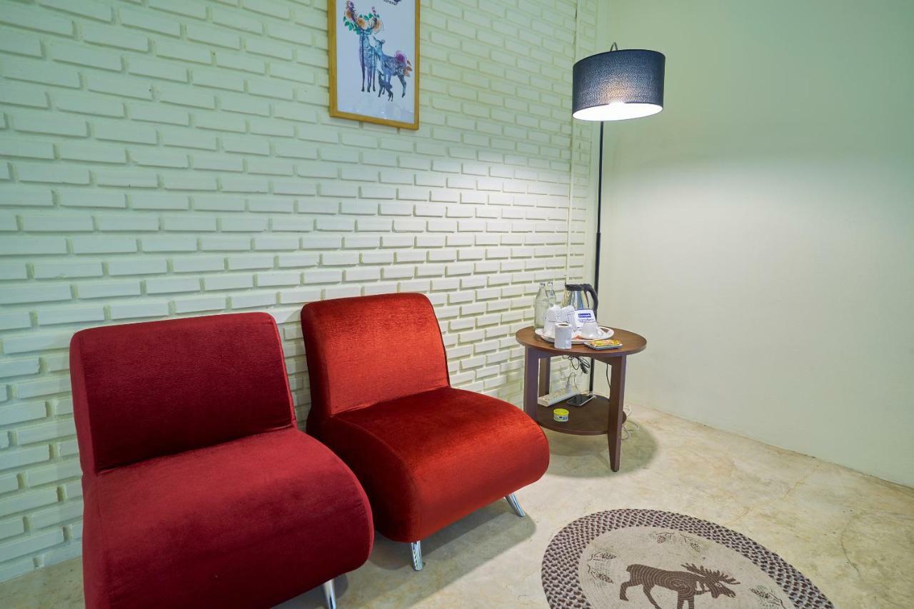 Manyi Boutique House Hotel Chiang Mai Buitenkant foto