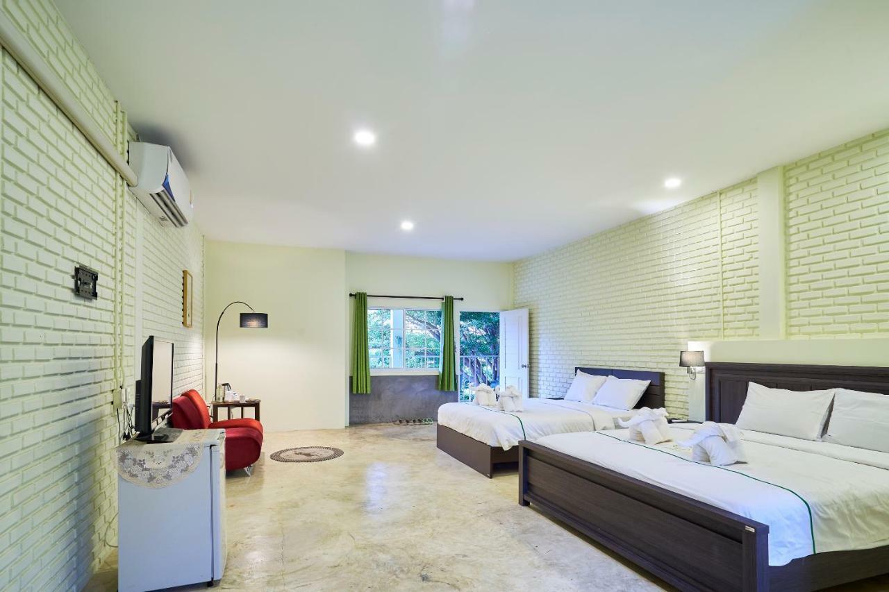 Manyi Boutique House Hotel Chiang Mai Buitenkant foto