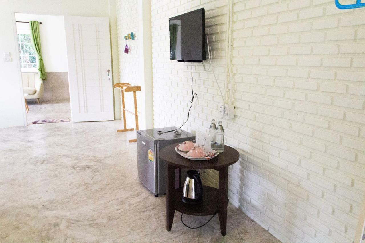 Manyi Boutique House Hotel Chiang Mai Buitenkant foto