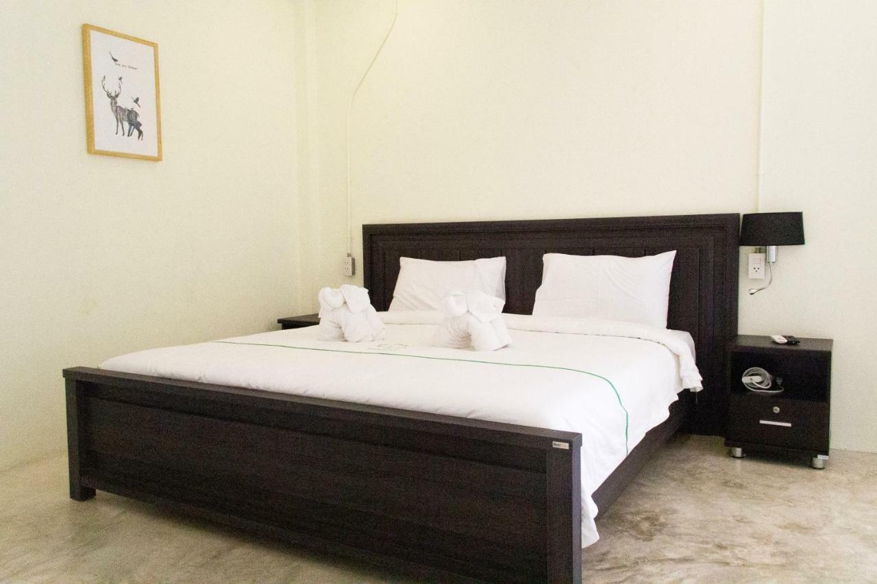 Manyi Boutique House Hotel Chiang Mai Buitenkant foto