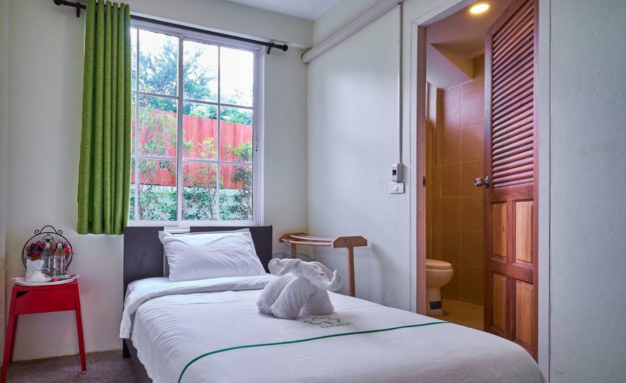 Manyi Boutique House Hotel Chiang Mai Buitenkant foto