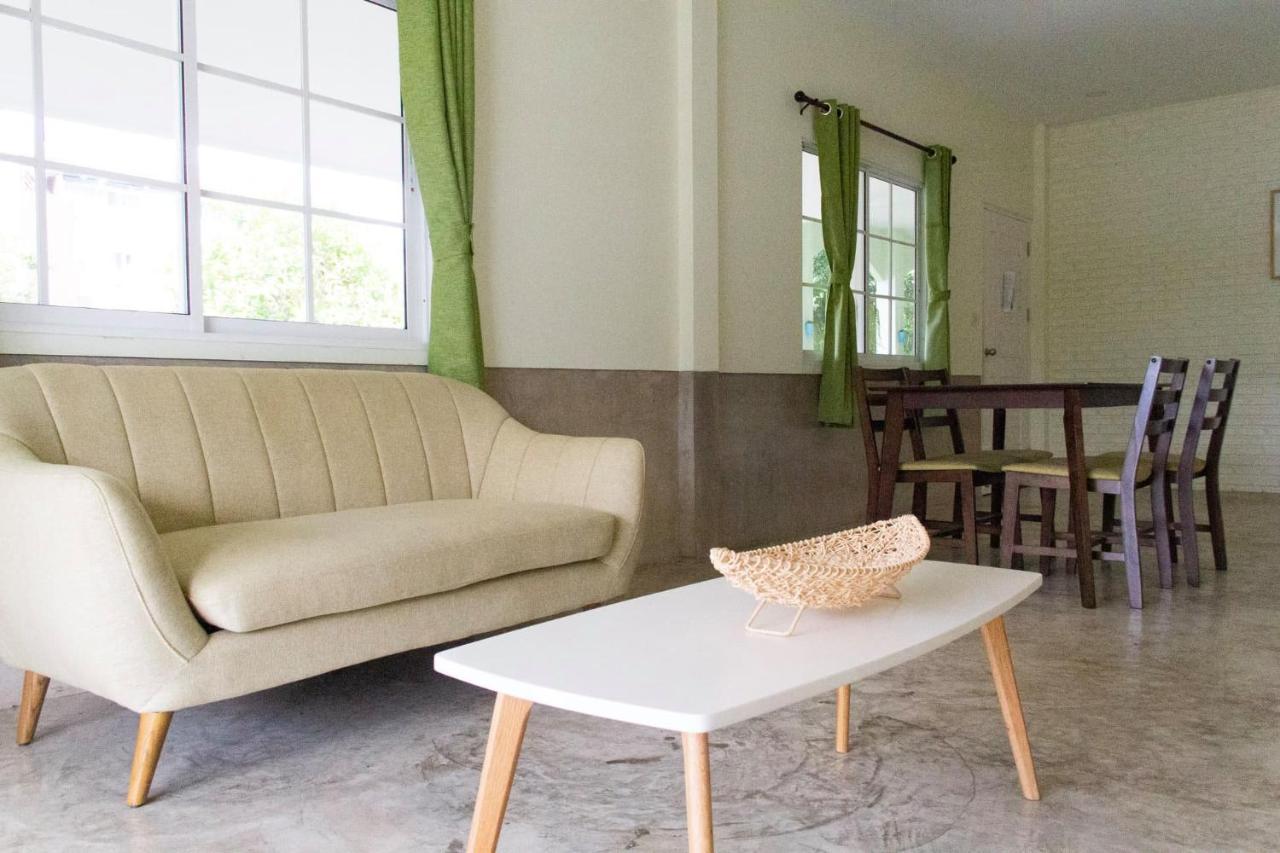 Manyi Boutique House Hotel Chiang Mai Buitenkant foto