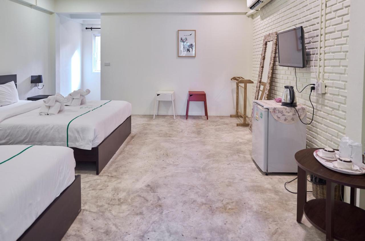 Manyi Boutique House Hotel Chiang Mai Buitenkant foto